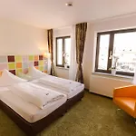 Hotel Arooma 3*