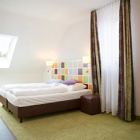 Szálloda Arooma Erding