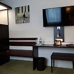 Arooma Hotell 3*
