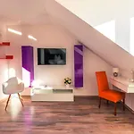 Arooma