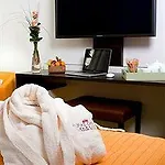 Hotel Arooma