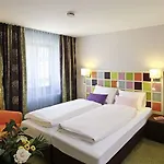Hotel Arooma
