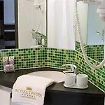 Arooma Hotel 3*