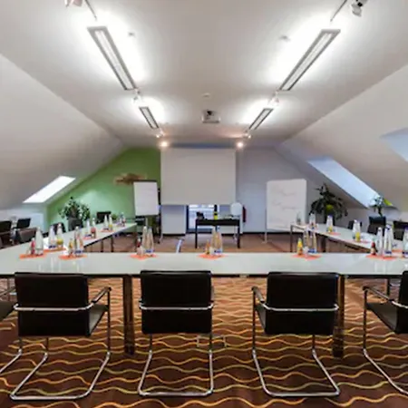 Arooma Hotel Erding
