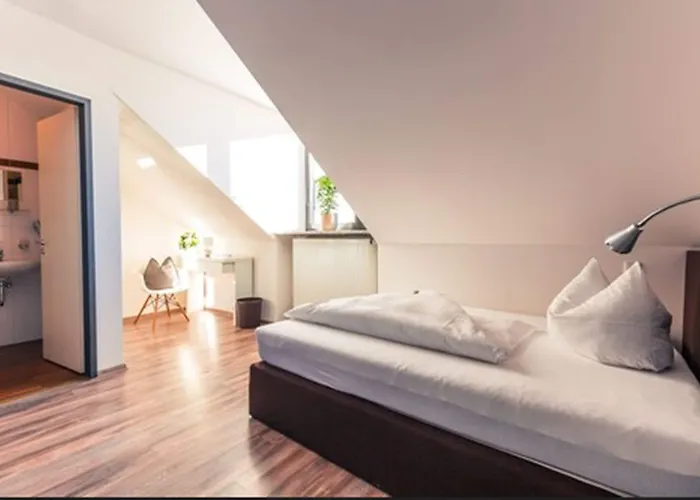 Arooma 3* Erding